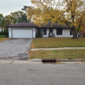 1011 Tamworth Dr., Machesney Park, IL. 61115